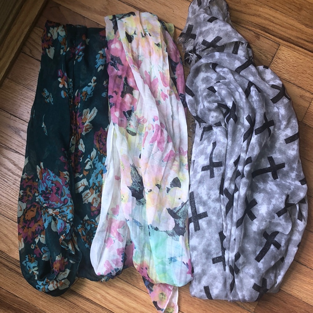 Scarf Bundle - image 1